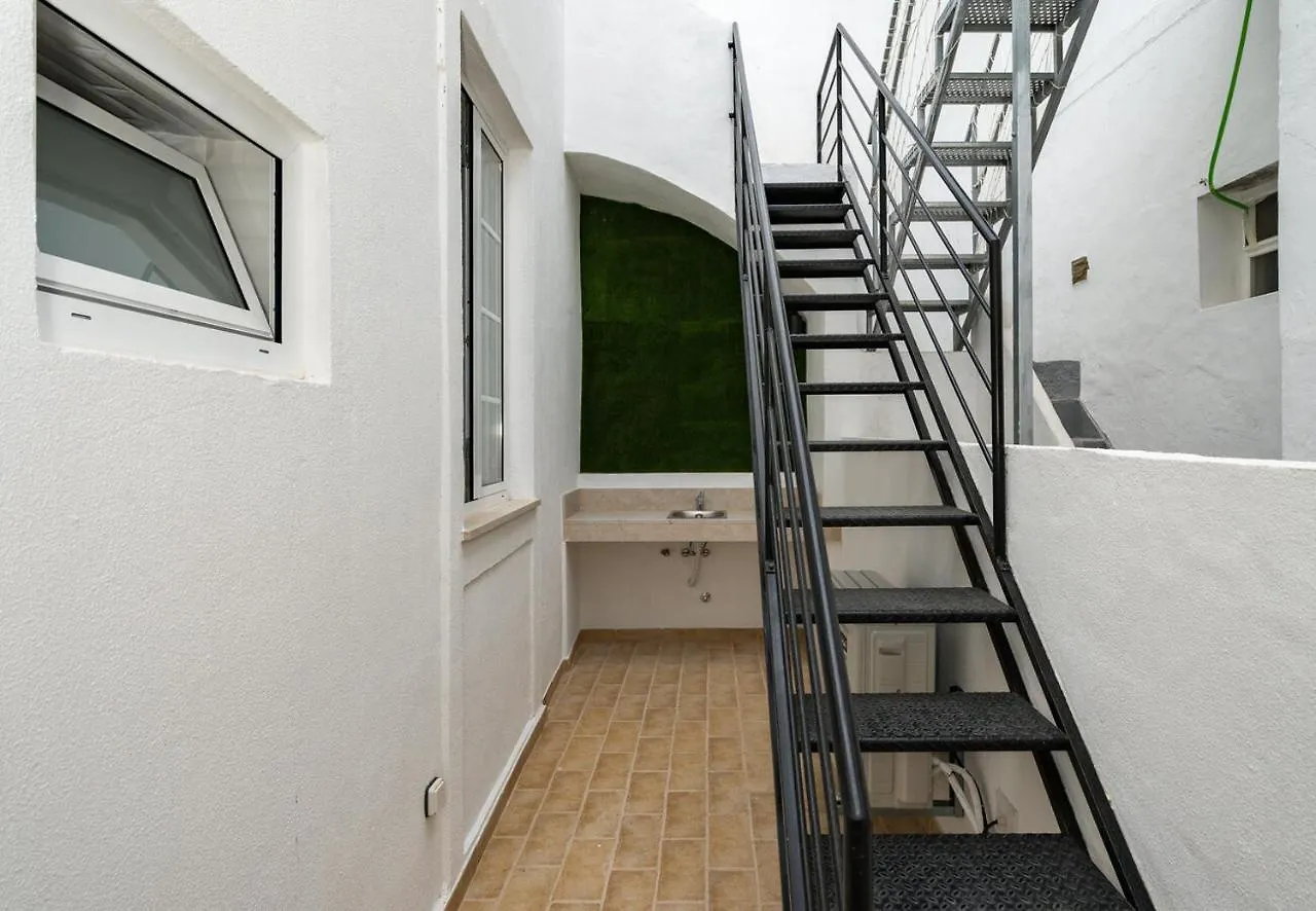 Bmyguest - Fuseta Terrace Beach Apartament II Apartamento 0*, Fuzeta Portugal